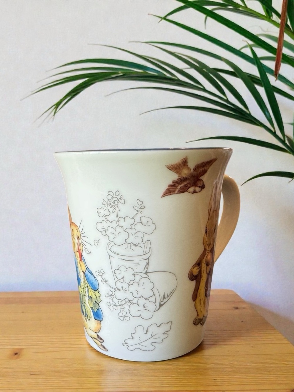 Peter Rabbit Garden Vegetables Ceramic Coffee Mug Cup Beatrix Potter - Picture 6 of 12